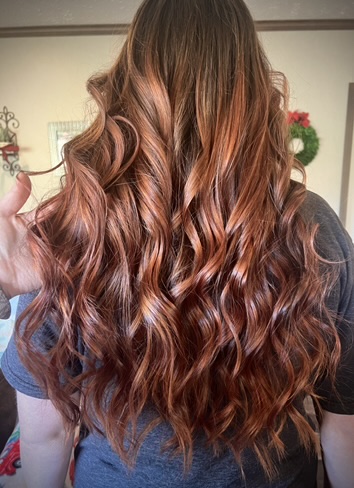 Salon Olive 14